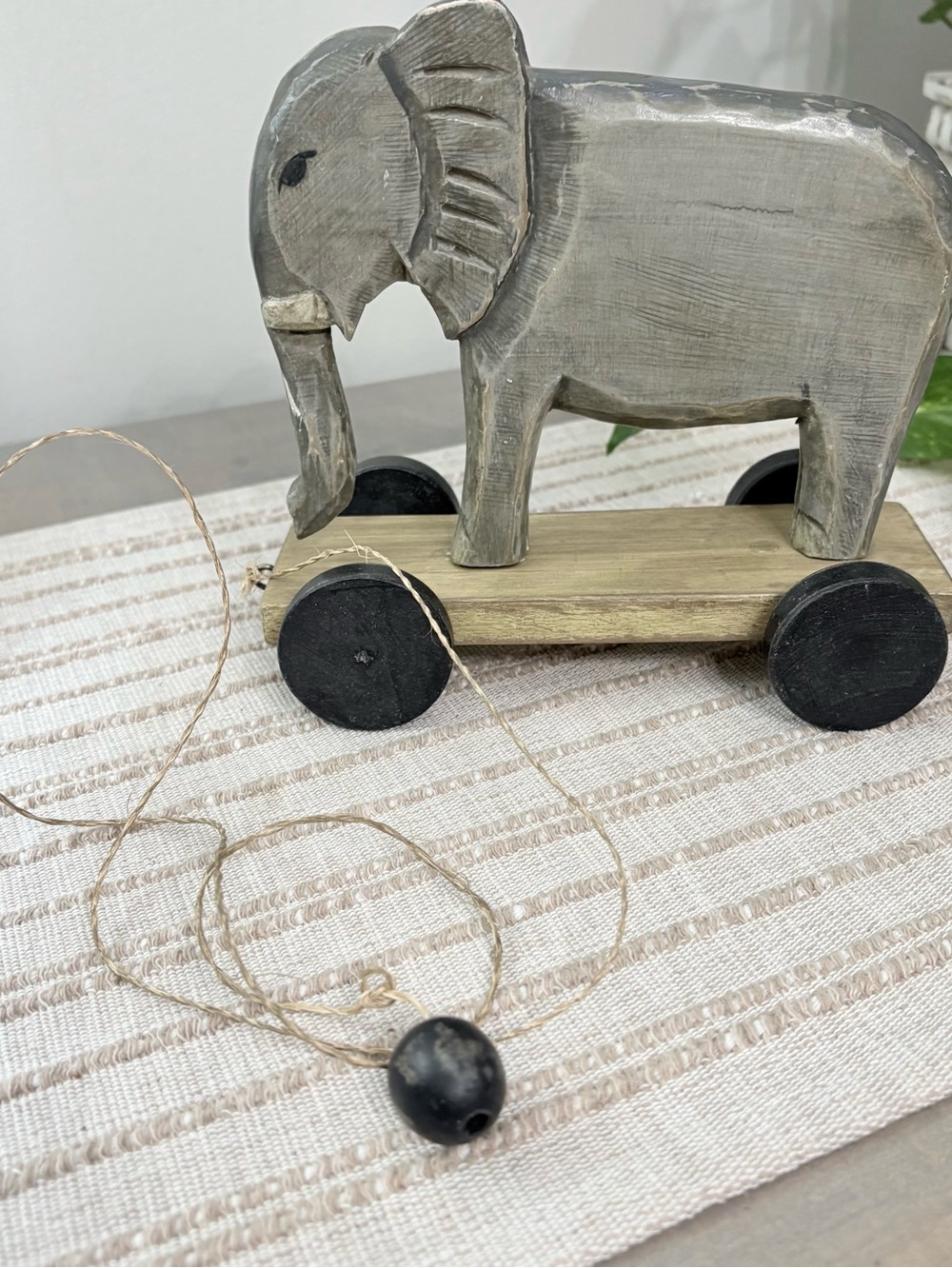 Vintage Wood Gray Elephant Pull Toy Midwest Taiwan w/Original String 7”x7”